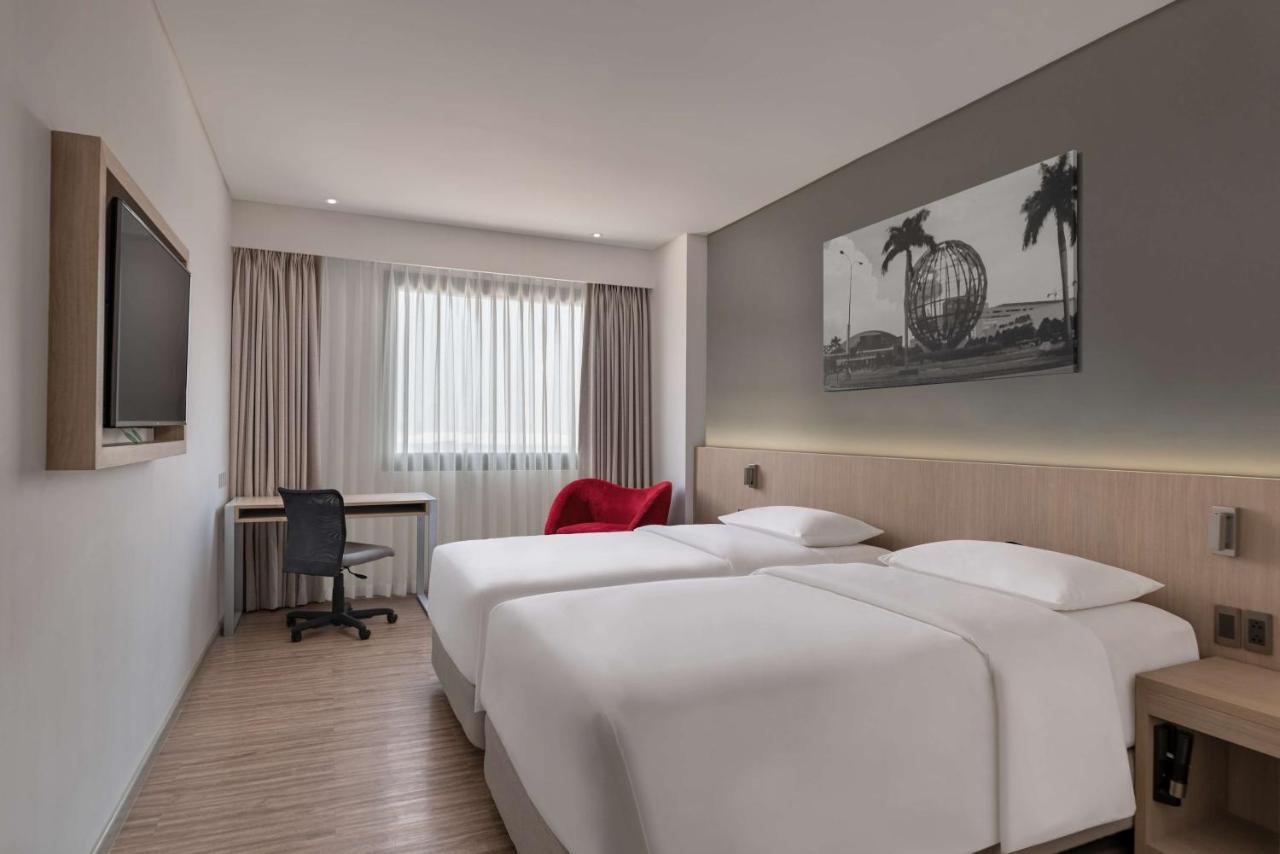 Park By Radisson North Edsa Hotel 4*